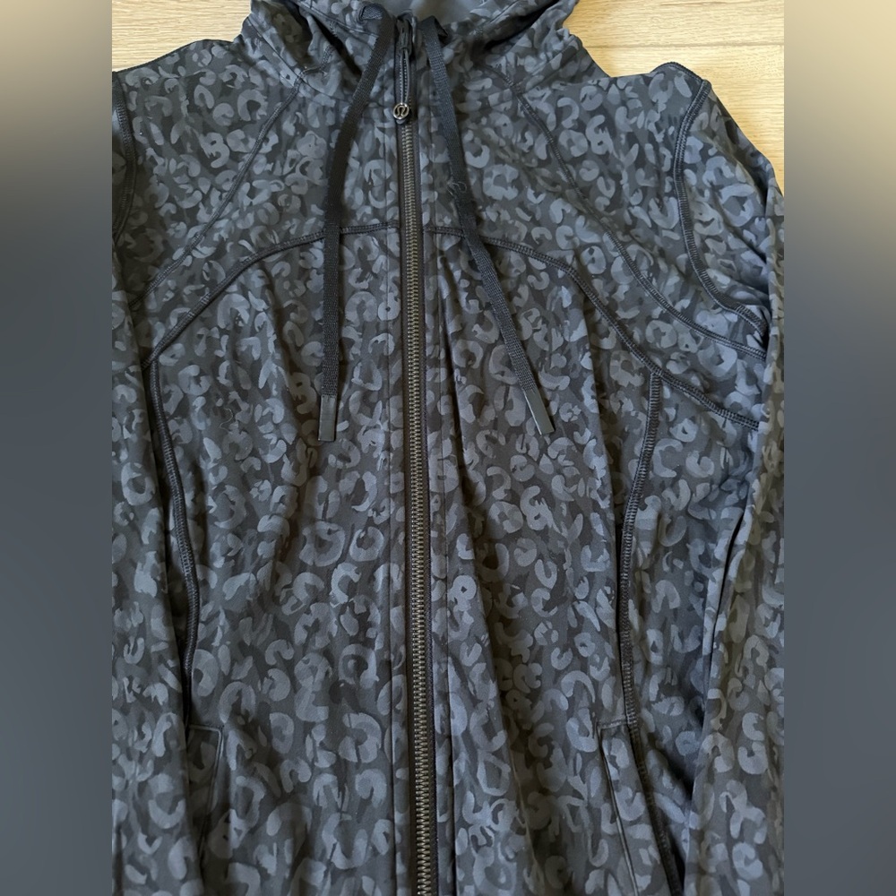 Lululemon Define Jacket - image 2